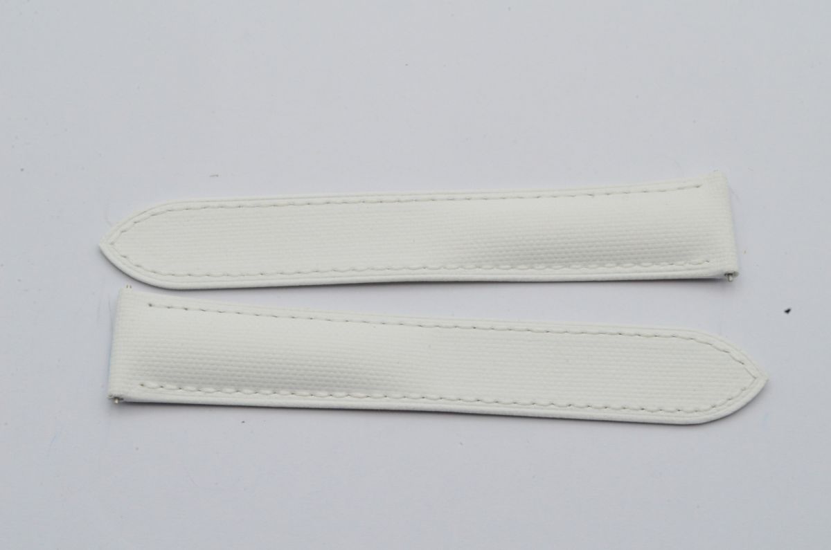 カルティエ　プレート Cartier Leather Bracelet 18MM Folding Clasp 16MM New 18-16 White